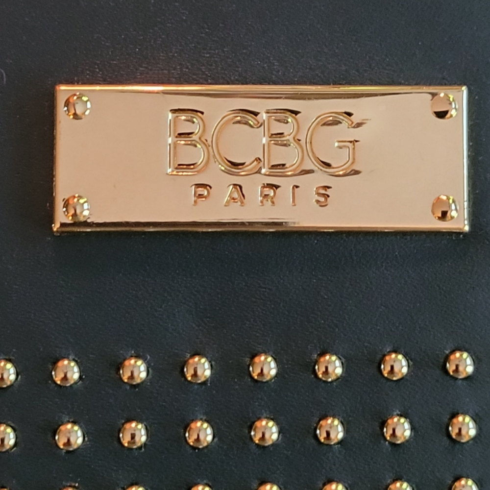 BGBG Clutch. Navy & Gold.